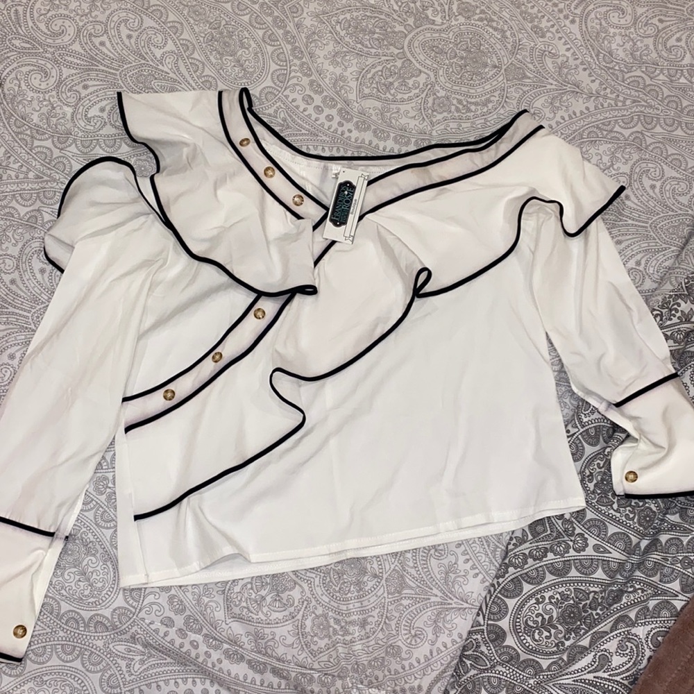 White and black blouse NEW